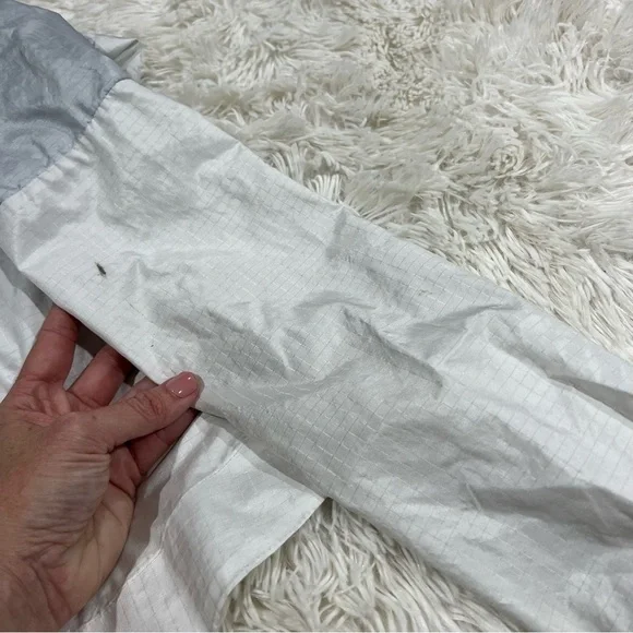 Nike Womens Windrunner Track Jacket Platinum/White Size Small EUC - Picture 12 of 15